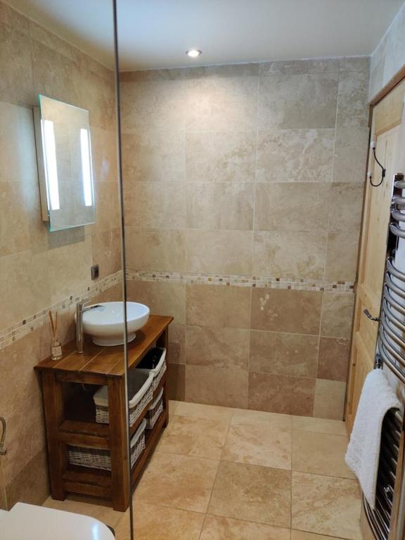 Spacious Ski Chalet In Traditional French Village, Sleeps 8, Four Star With Fibre Broadband アボンダンス エクステリア 写真