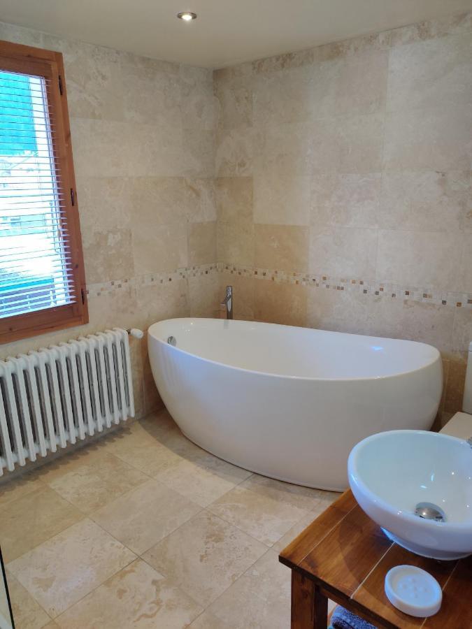 Spacious Ski Chalet In Traditional French Village, Sleeps 8, Four Star With Fibre Broadband アボンダンス エクステリア 写真